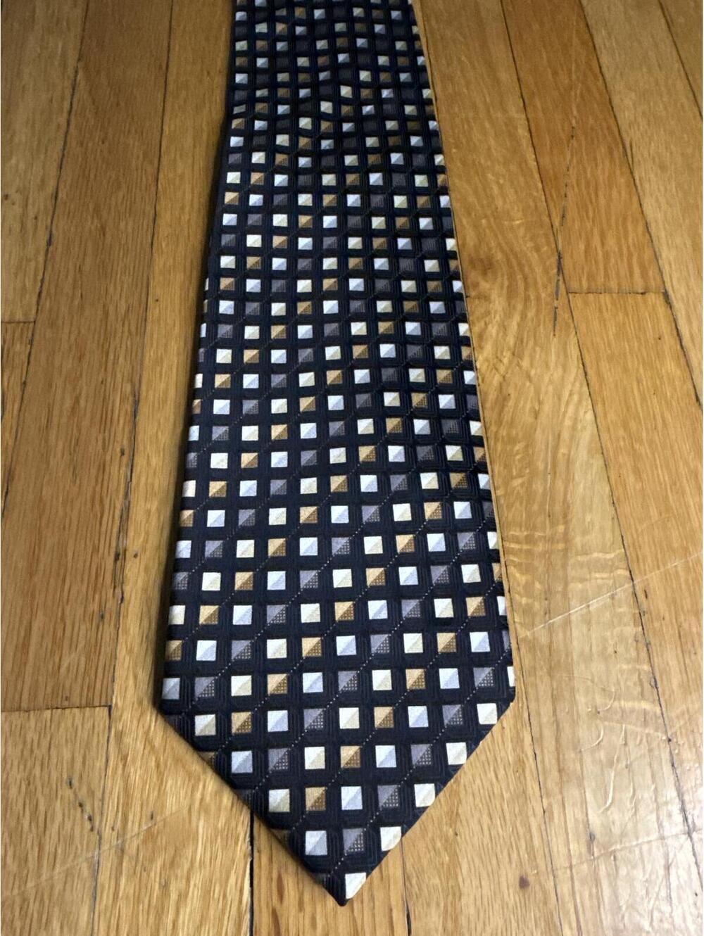 Harve Benard By Bernard Holtzman 100% Silk Tie Black Geometric Squares Necktie